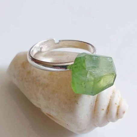 Inel Peridot