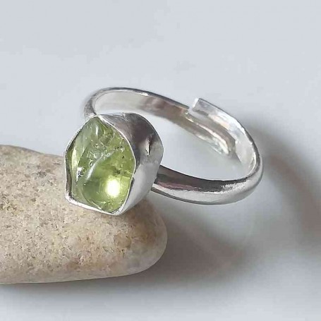 Inel Peridot