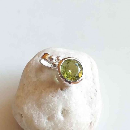 Pandantiv Peridot
